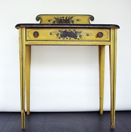 YELLOW DECORATED NEW ENGLAND DRESSING TABLE
